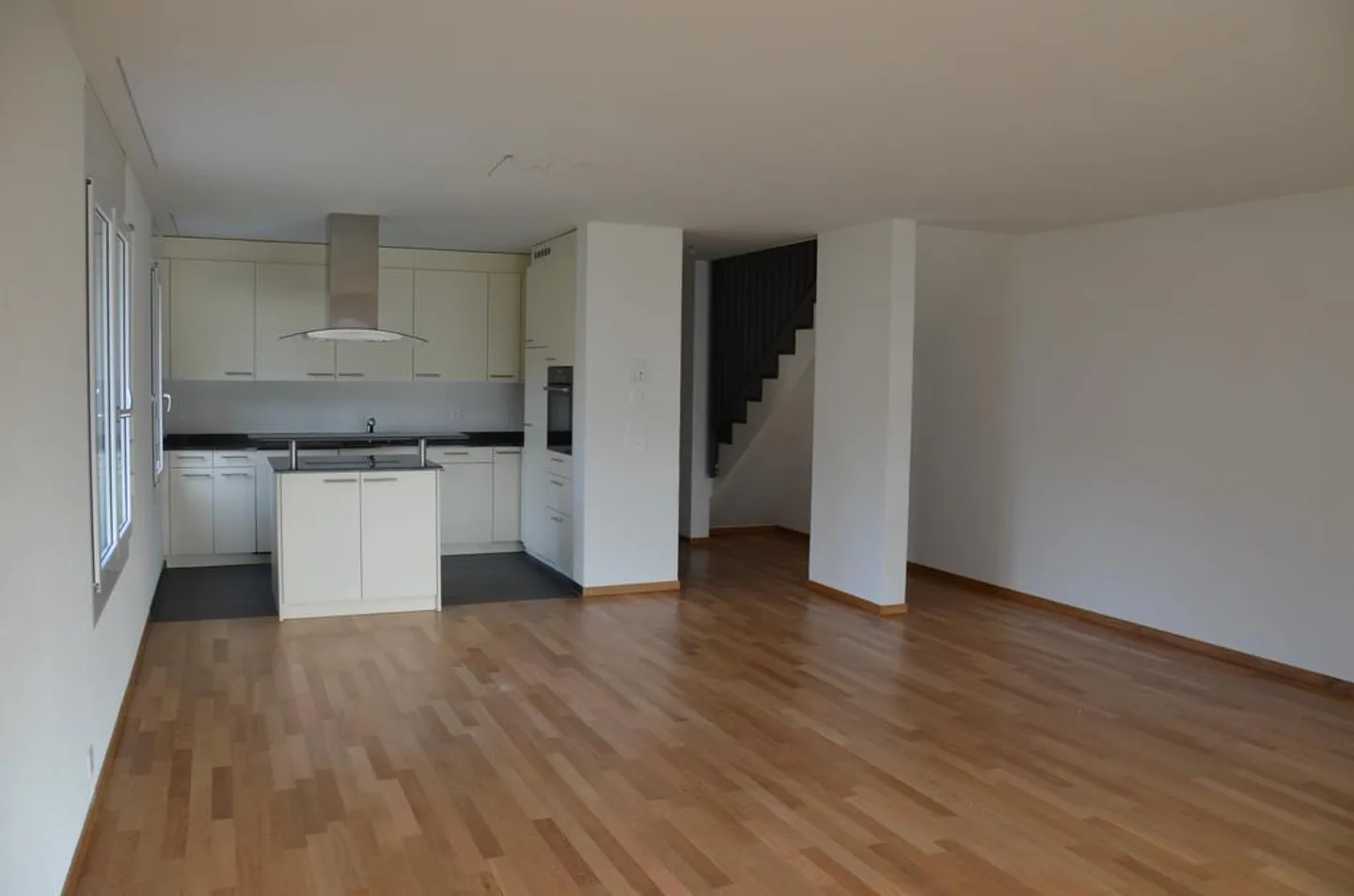 Grosszügige Maisonette mit Garten - Foto 2 von 9