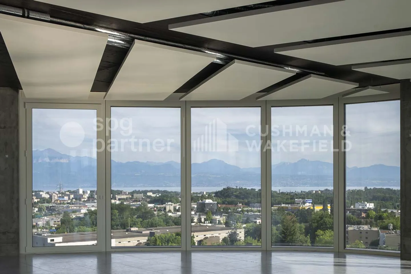 Bureaux à louer dans un bâtiment nouveau et représentatif - Photo 10 sur 13