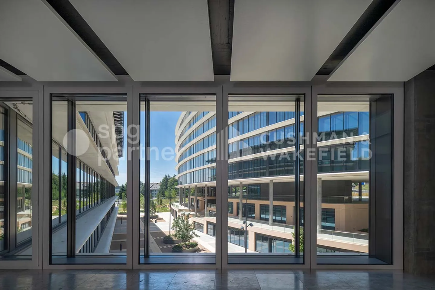 Bureaux à louer dans un bâtiment nouveau et représentatif - Photo 12 sur 13