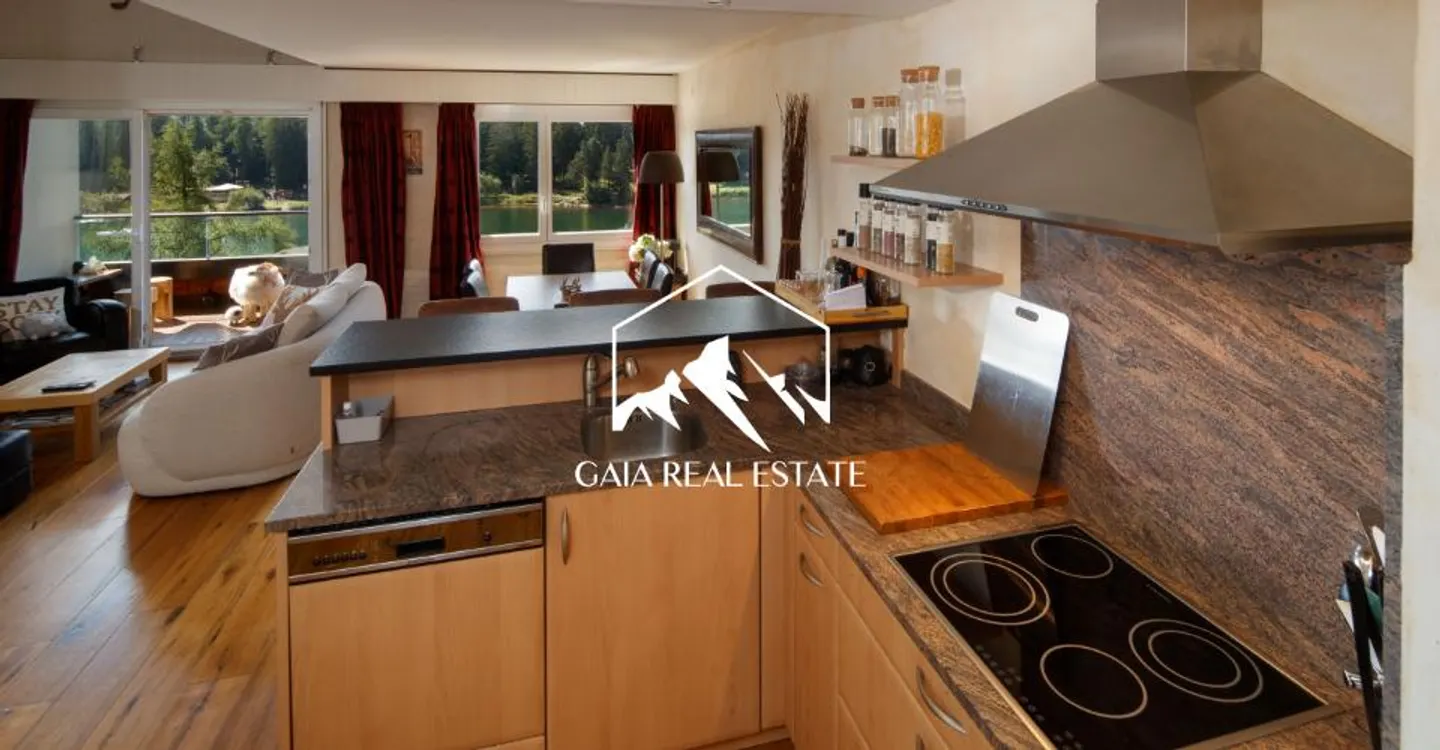 Appartement Élégant avec Vue Alpine - Photo 2 sur 13
