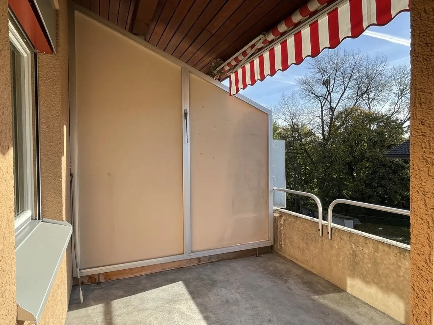 BÖSINGEN (FR) - 4.5 Zimmerwohnung im 1. Stock - Foto 5 von 10