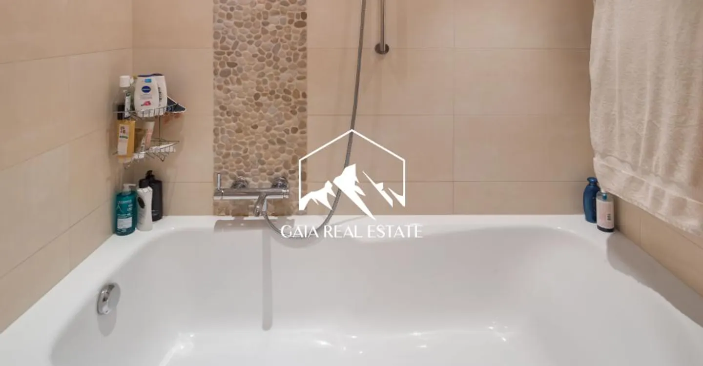 Appartement Élégant avec Vue Alpine - Photo 13 sur 13