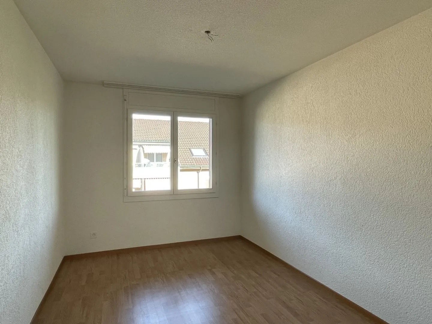 BÖSINGEN (FR) - 4.5 Zimmerwohnung im 1. Stock - Foto 10 von 10