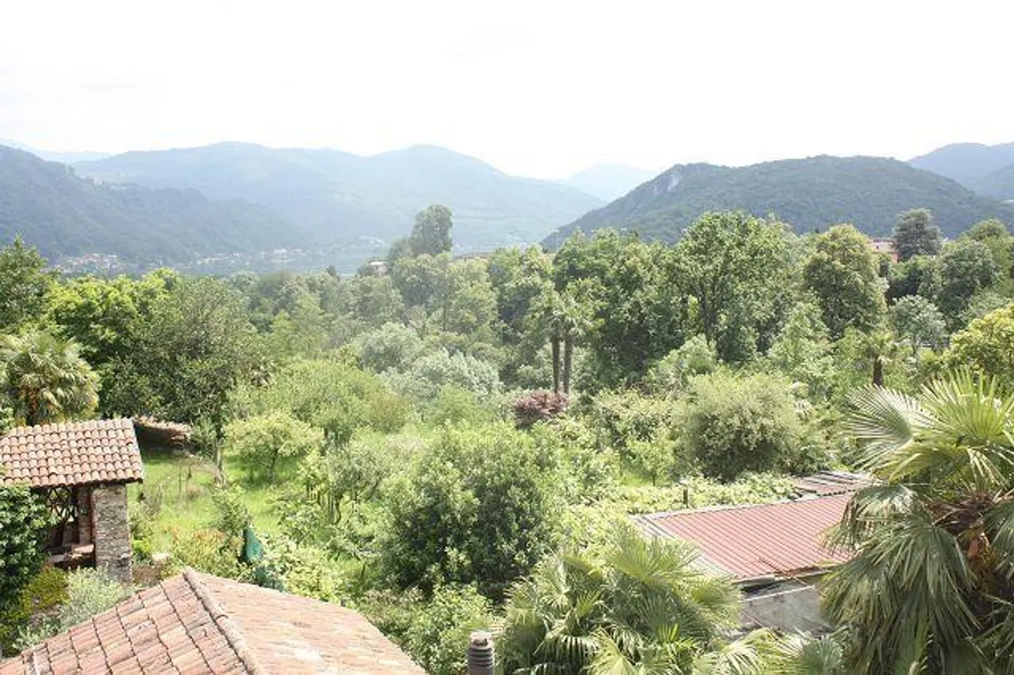 Charming Tessin House with Land - Photo 14 of 25