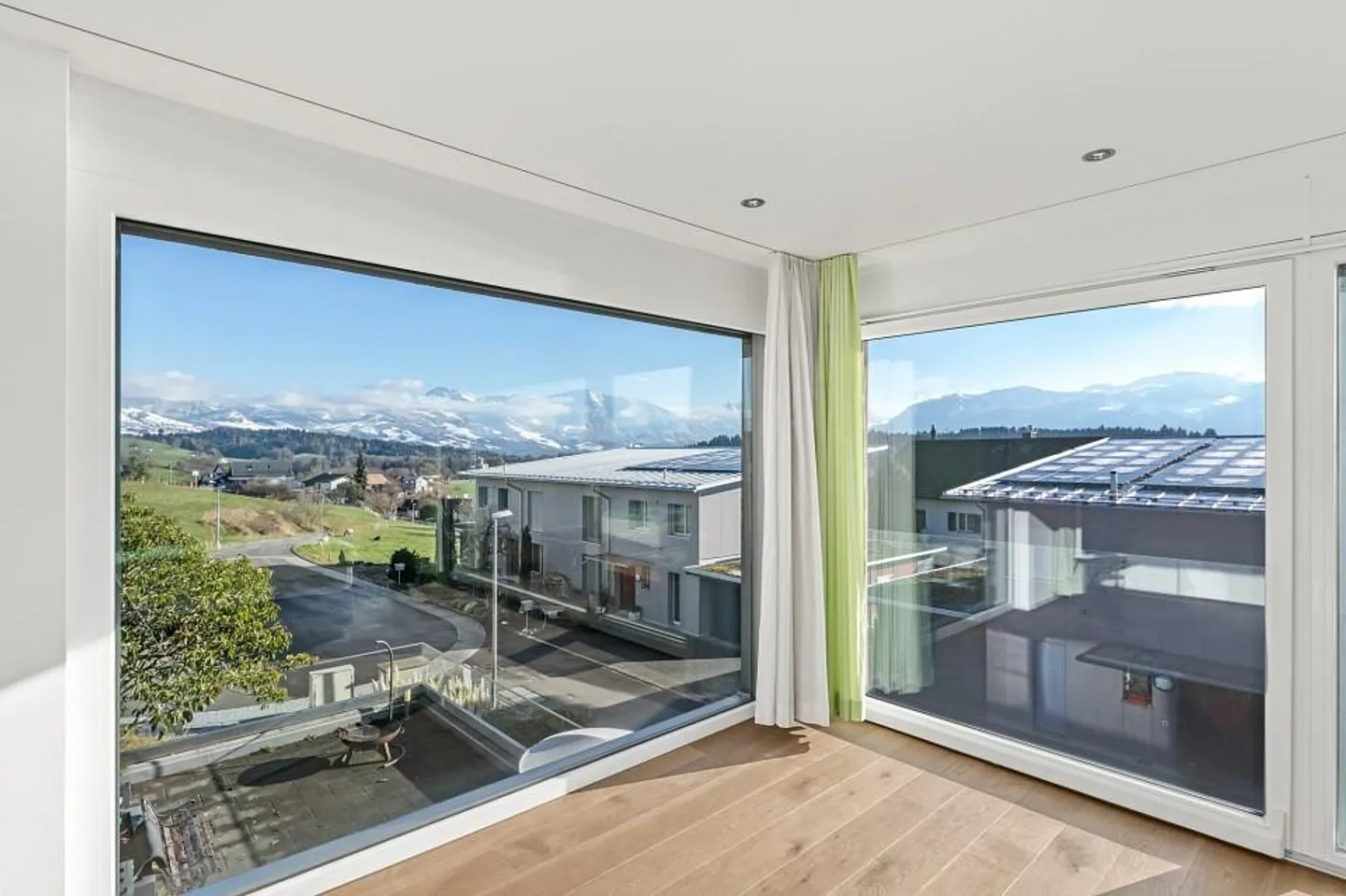 Maison moderne avec vue sur la montagne à 360° - Photo 12 sur 13