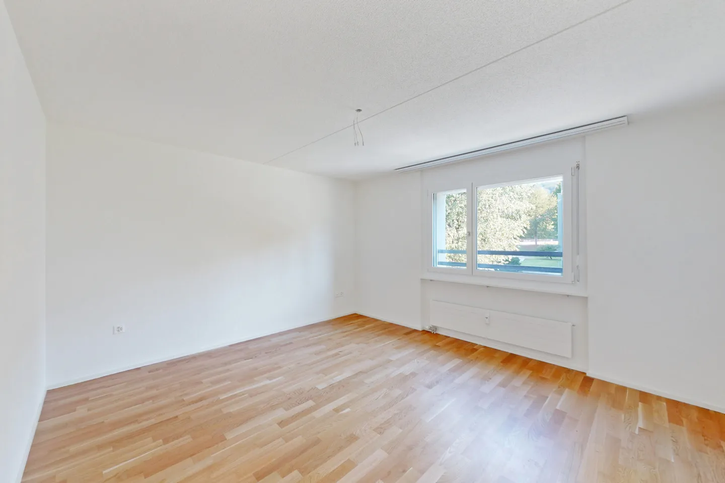 Appartement lumineux et spacieux avec coin jardin - limité jusqu'au 30.06.2027 - Photo 3 sur 6