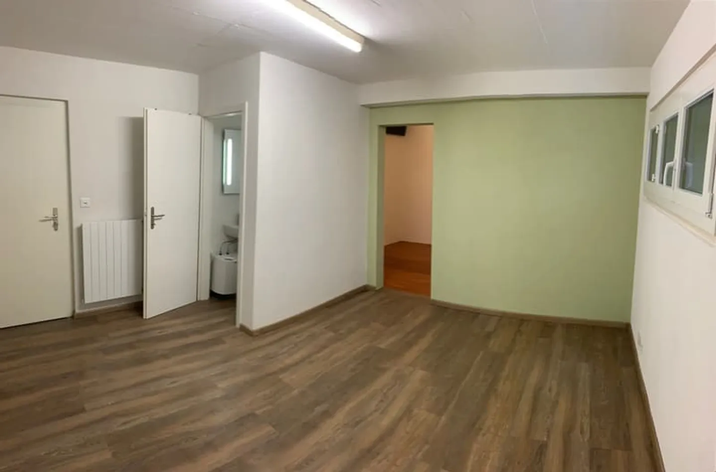 Bureau à louer dans Dailles - Photo 1 sur 4