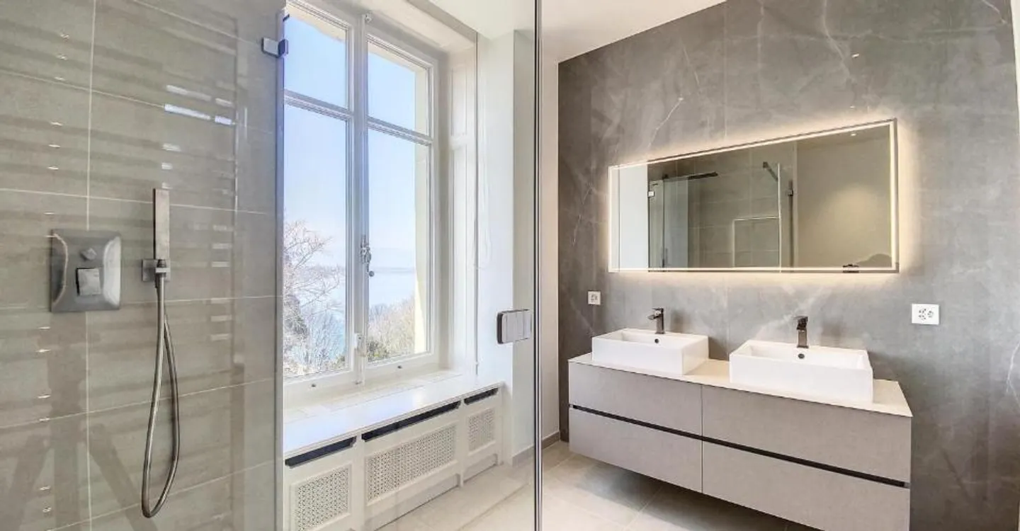 HERMANCE - CONTEMPORARY CONFIDENTIAL PROPERTY - Photo 7 of 13