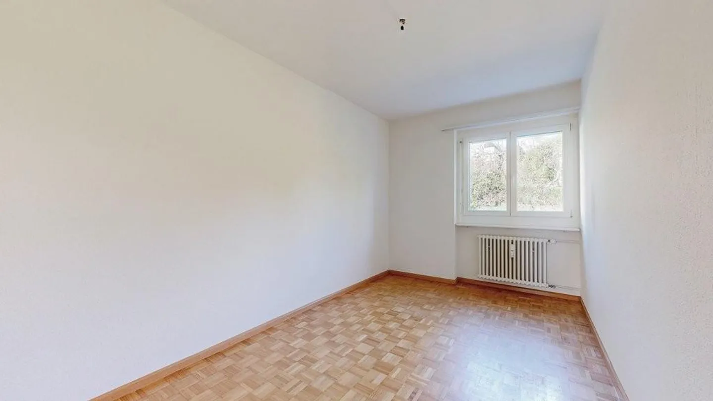 Your new family home - centrally located and with plenty of space! - Photo 7 of 12