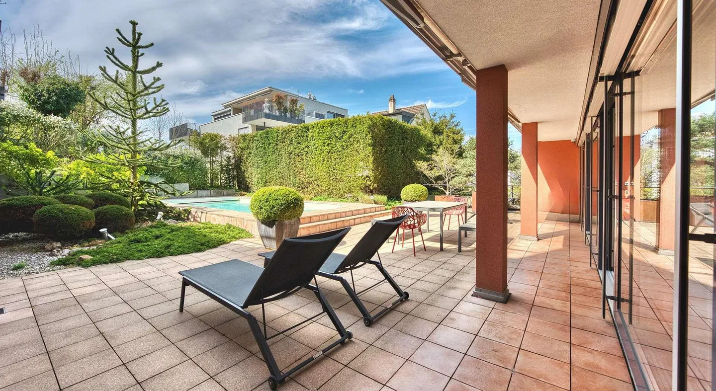 Appartamento con terrazza vicino alla città con piscina e sauna - Foto 3 di 12