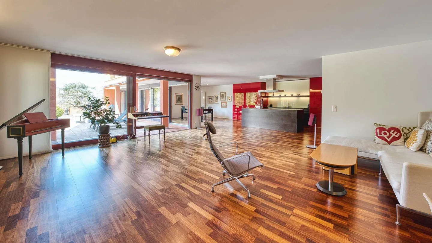 Appartamento con terrazza vicino alla città con piscina e sauna - Foto 5 di 12