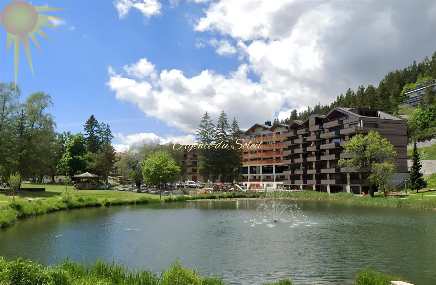 Magnifico appartamento di 3,5 stanze in una nuova residenza, con vista sul lago Ycoor e sulle Alpi! - Foto 1 di 13