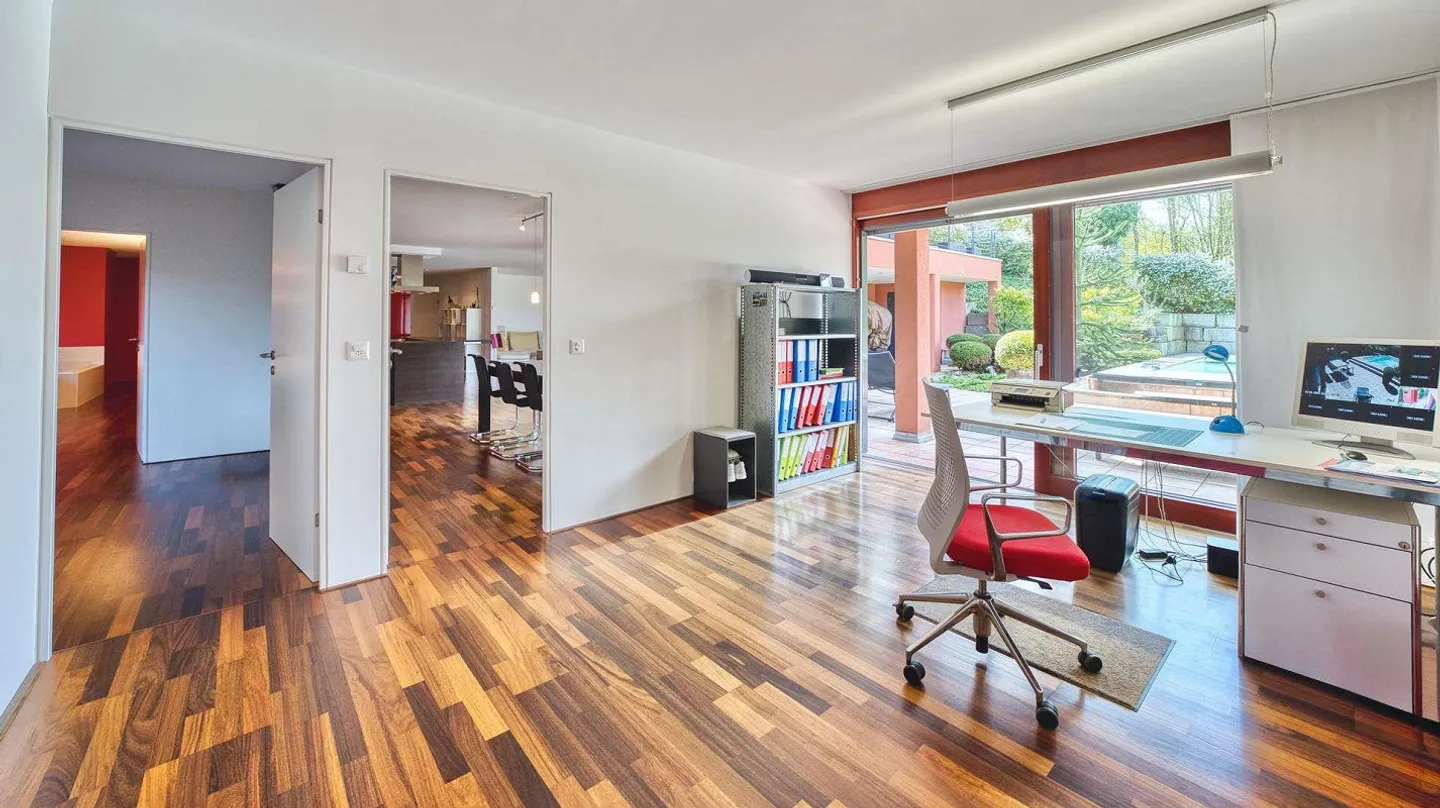 Appartamento con terrazza vicino alla città con piscina e sauna - Foto 8 di 12