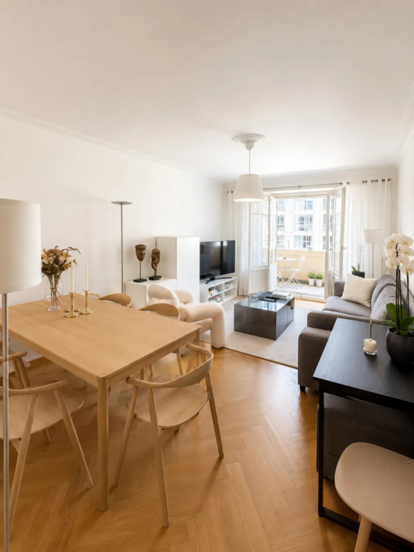 Charming apartment near the lake - Photo 9 of 25