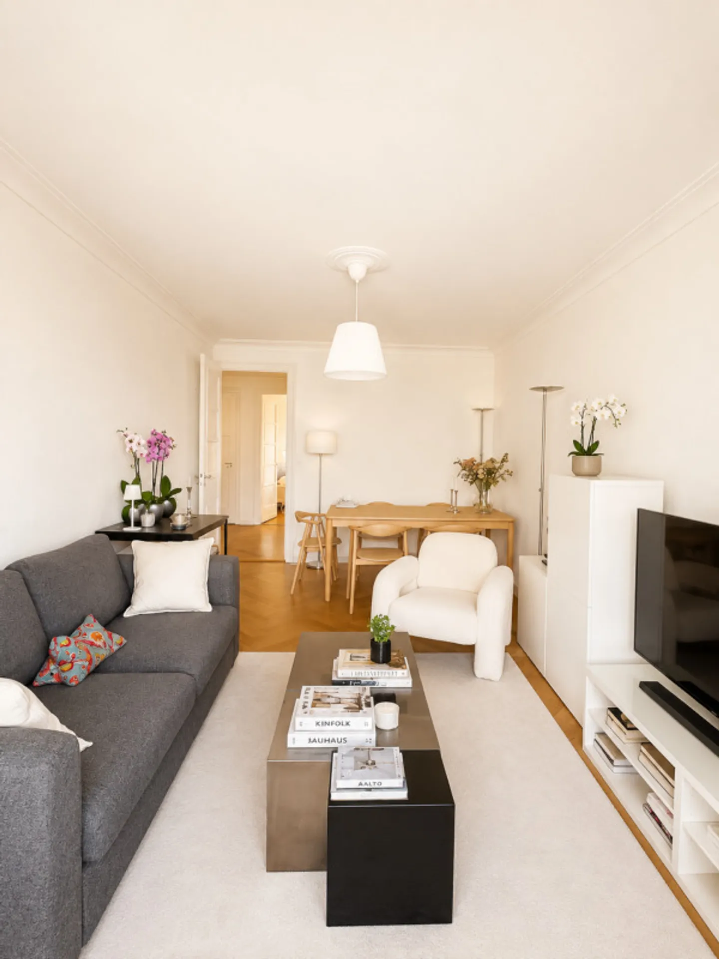 Charming apartment near the lake - Photo 10 of 25