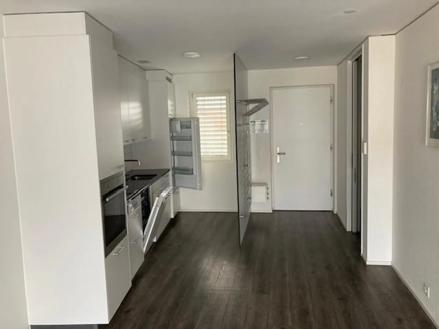 Appartement lumineux et spacieux de 1,5 pièce - Photo 5 sur 8