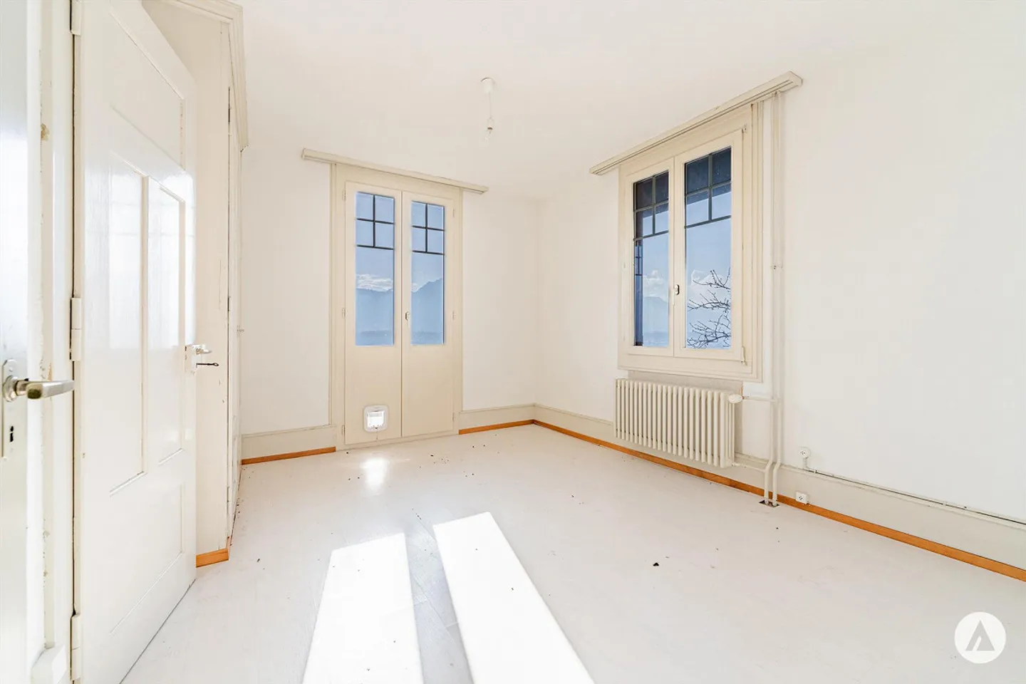 Chalet avec potentiel pour de nouvelles idées de vie - Photo 8 sur 13
