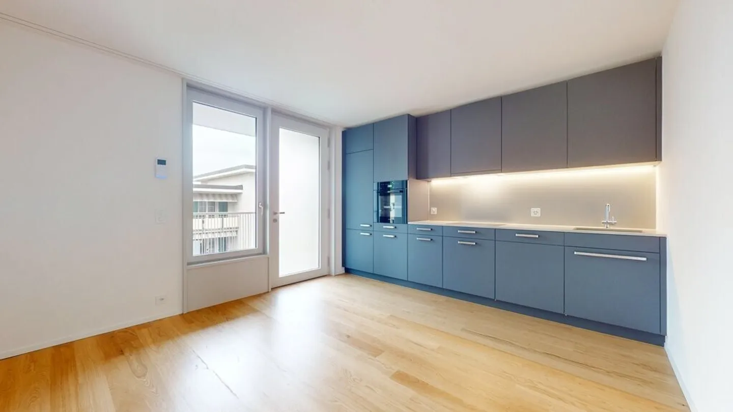 Petit mais bien dans un nouveau bâtiment - Photo 2 sur 5