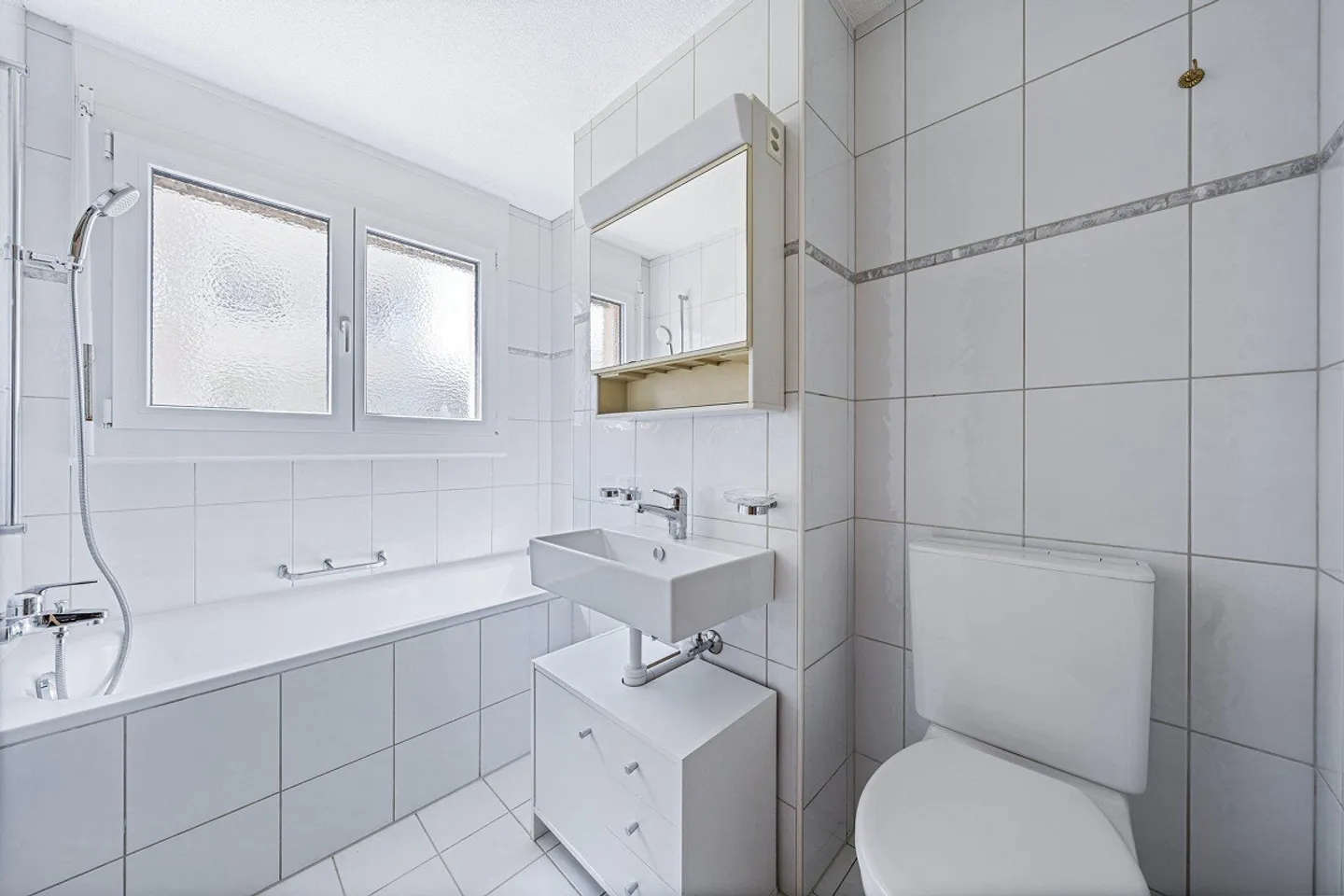 Helle Wohnung mit Garten Zugang - Foto 4 von 8