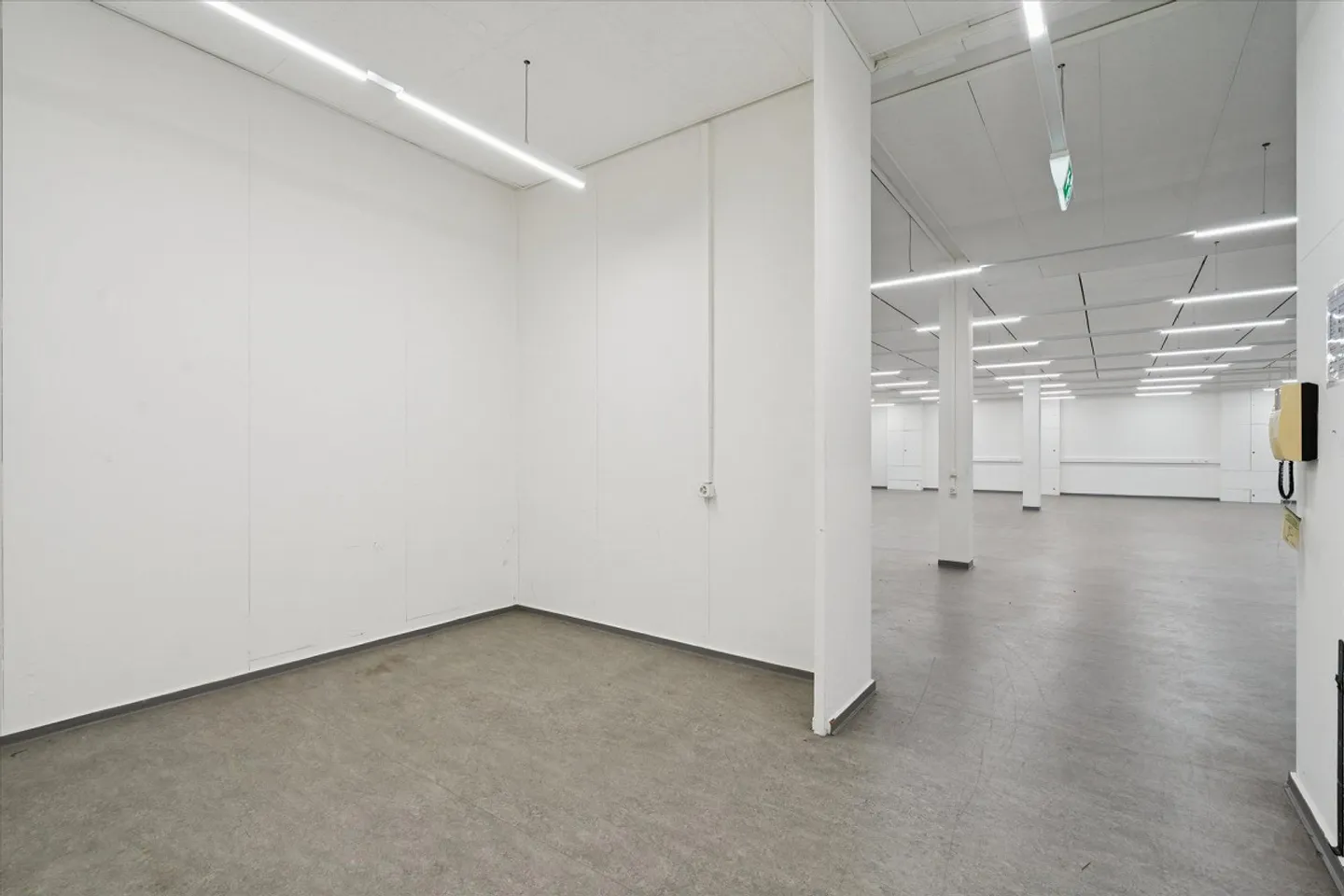 Spazio ufficio attraente vicino alla stazione - Foto 4 di 7