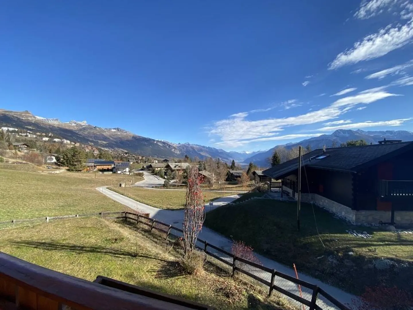 3.5 Room Apartment - Photo 9 of 9