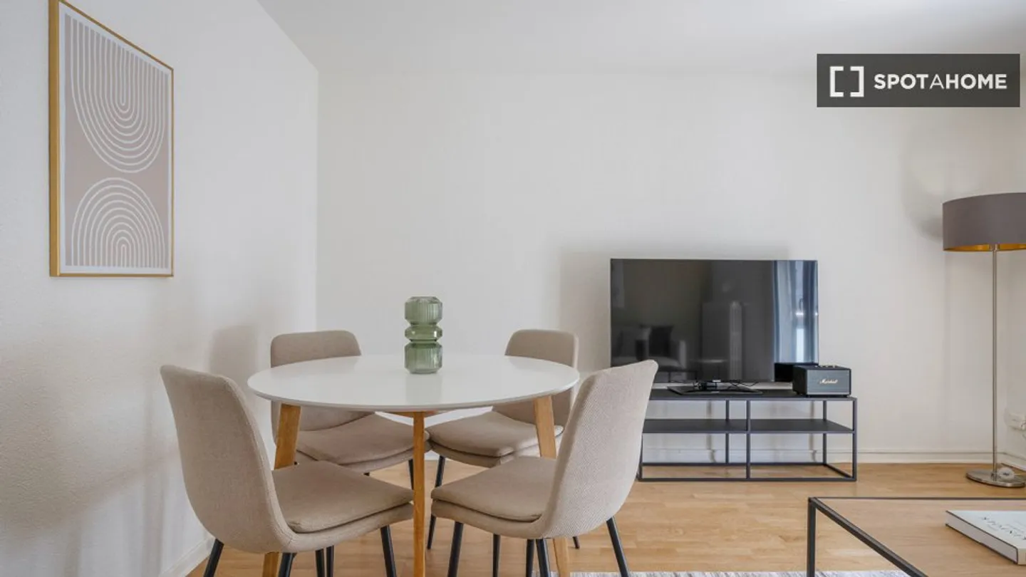 Scopri, visita e affitta la tua nuova casa online con piena fiducia. - Foto 3 di 18