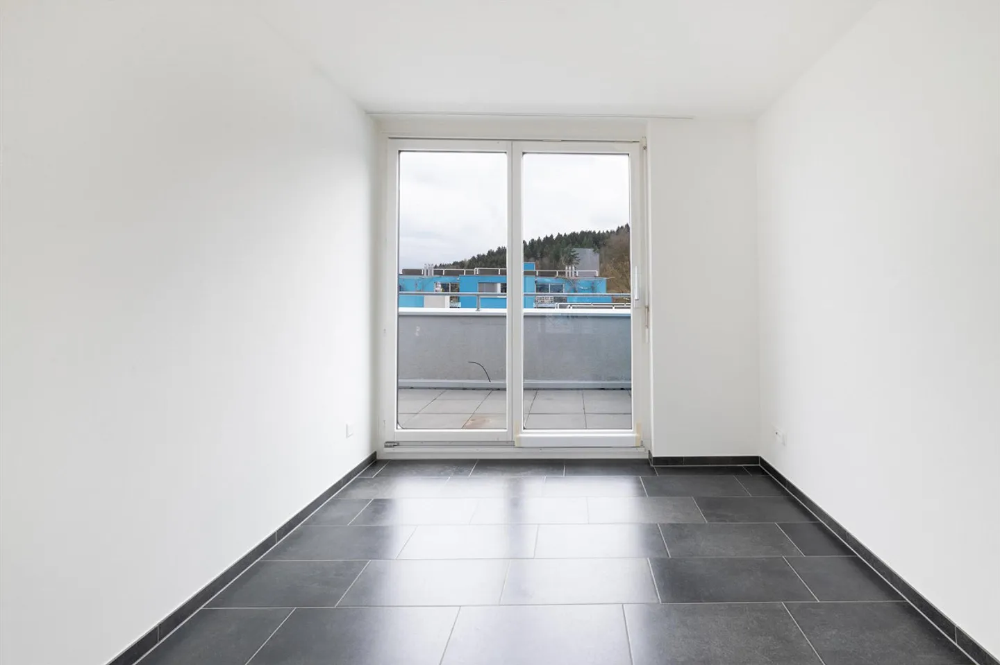 Appartamento Attico Moderno in una Posizione Tranquilla a Winterthur - Foto 5 di 8