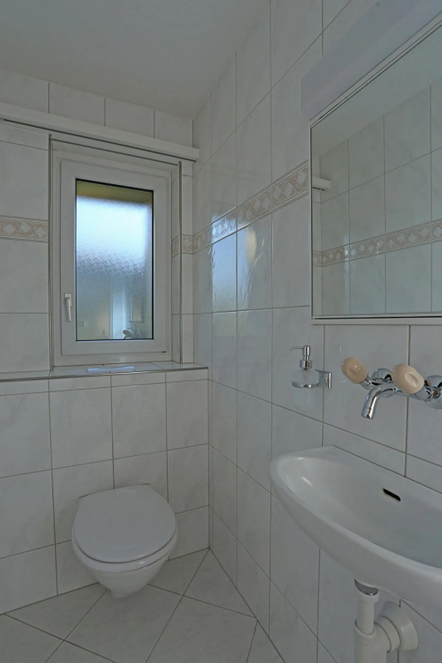 Cozy 4.5-room apartment in a quiet residential area - Photo 8 of 9