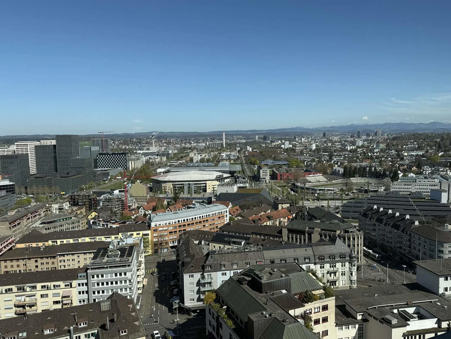 Modernes Apartment mit atemberaubender Aussicht - Foto 1 von 7