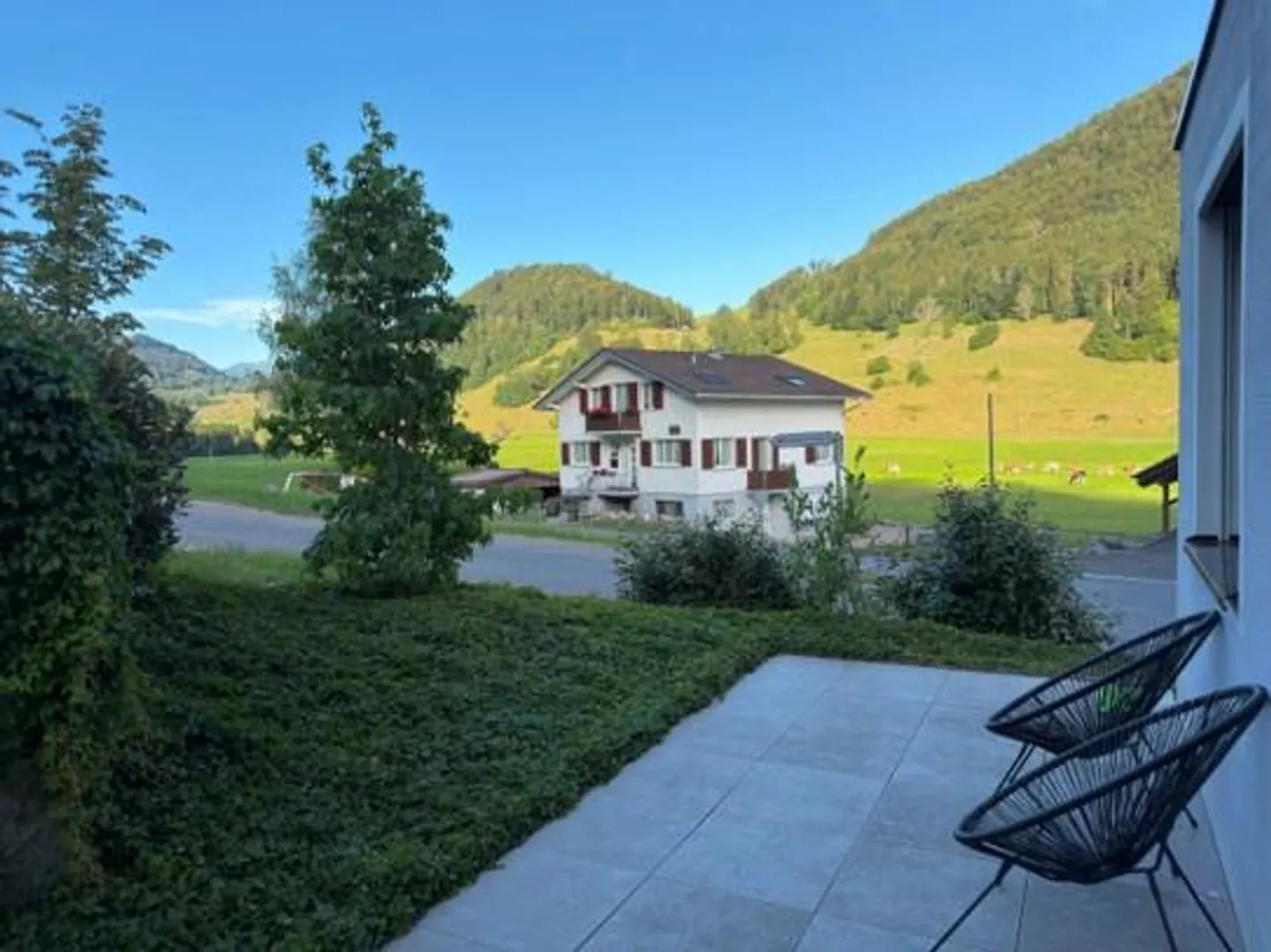 Modern 3.5-room garden apartment with Bürgenstock and valley views - Photo 13 of 17