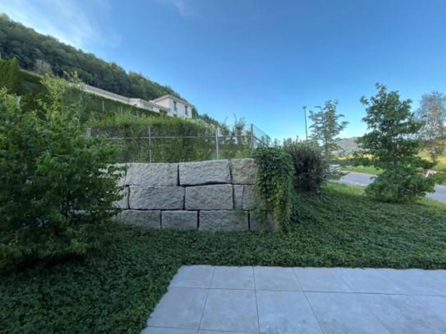 Modern 3.5-room garden apartment with Bürgenstock and valley views - Photo 14 of 17