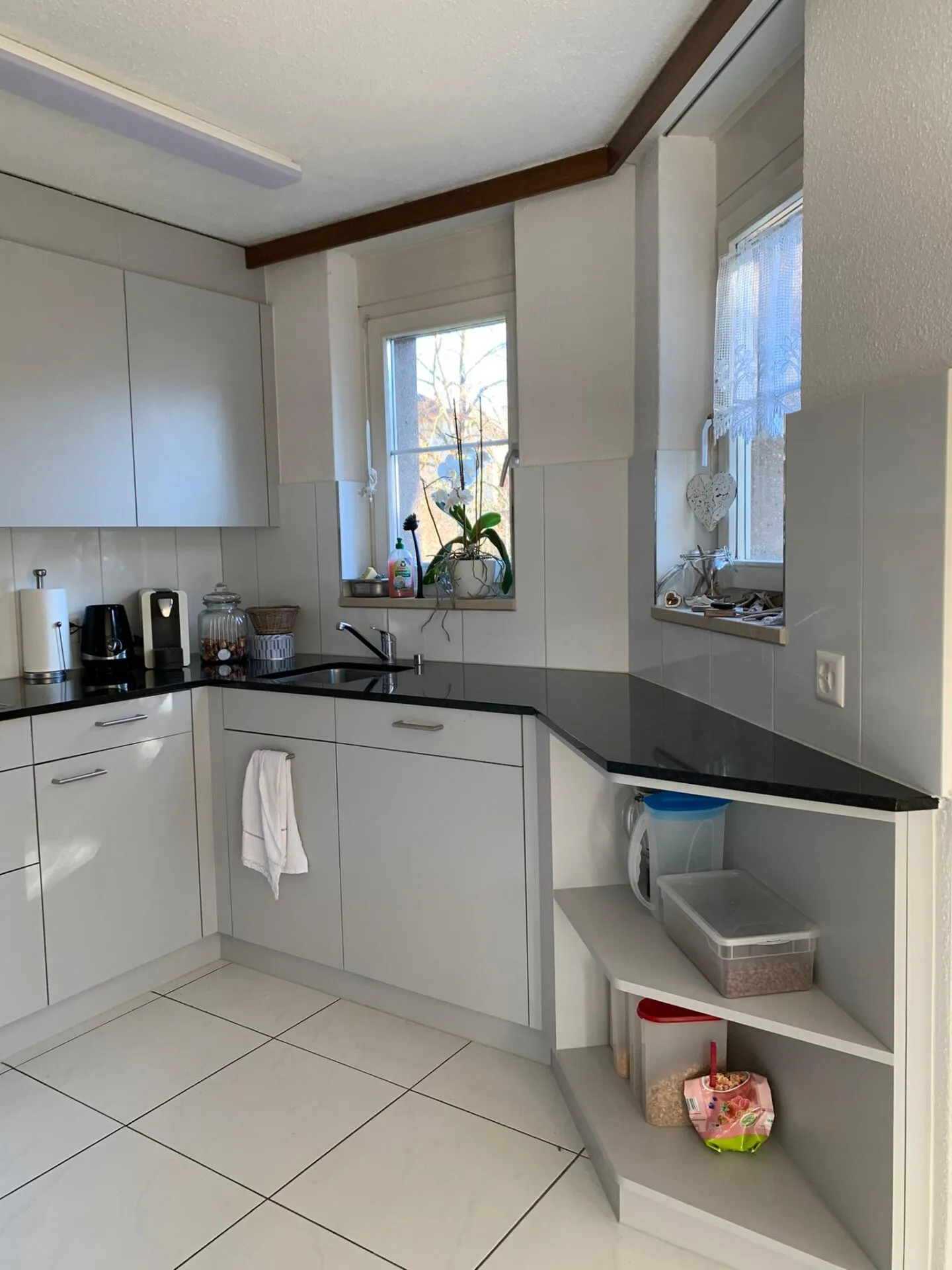 Families and couples welcome - Photo 3 of 12