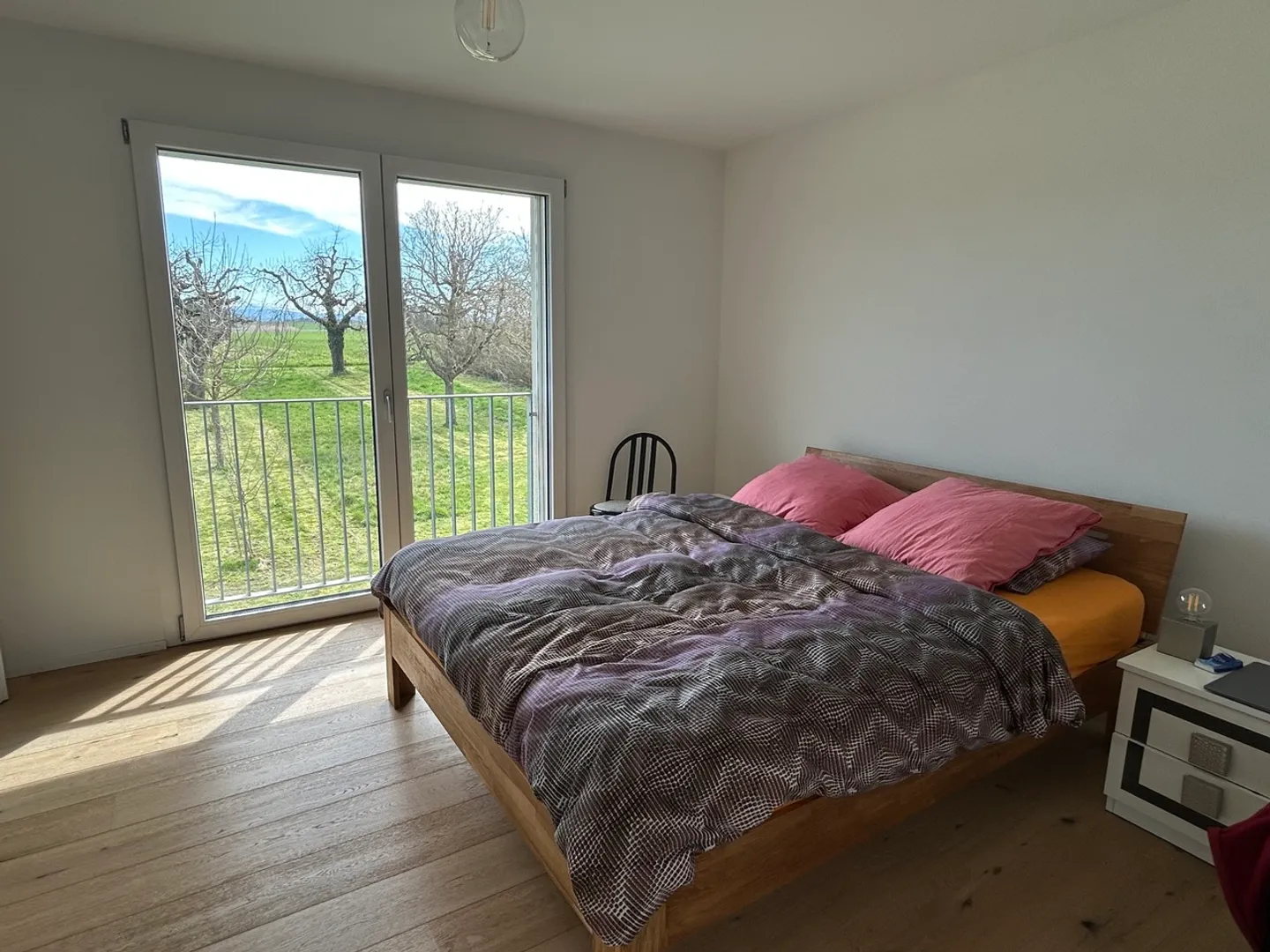 Appartement moderne avec vue lac - Photo 9 sur 11