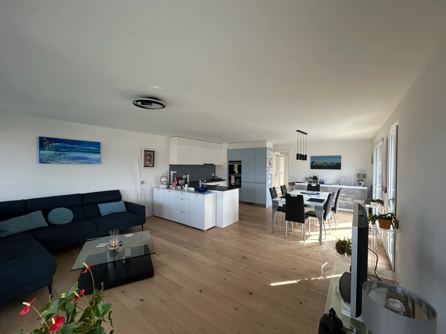 Appartement moderne avec vue lac - Photo 6 sur 11