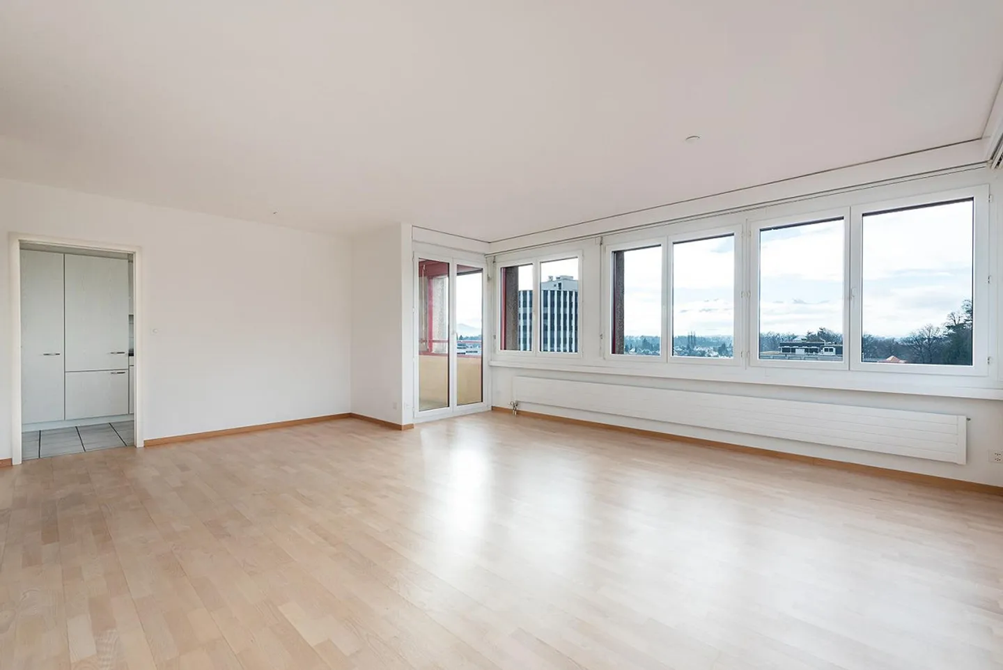 Charmante Wohnung mit Aussicht - Foto 3 von 11