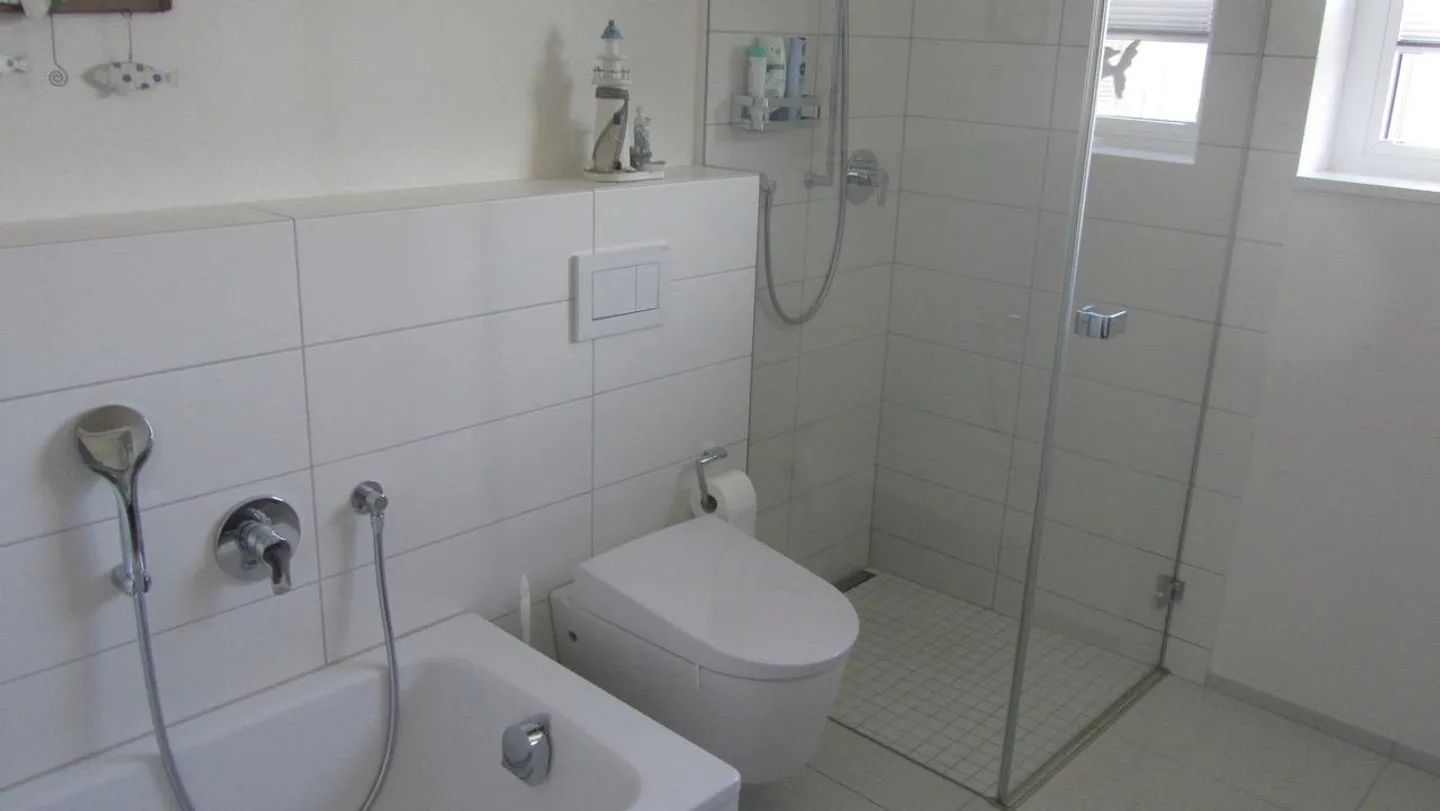 4.5 Room Single Family House - Photo 20 of 24