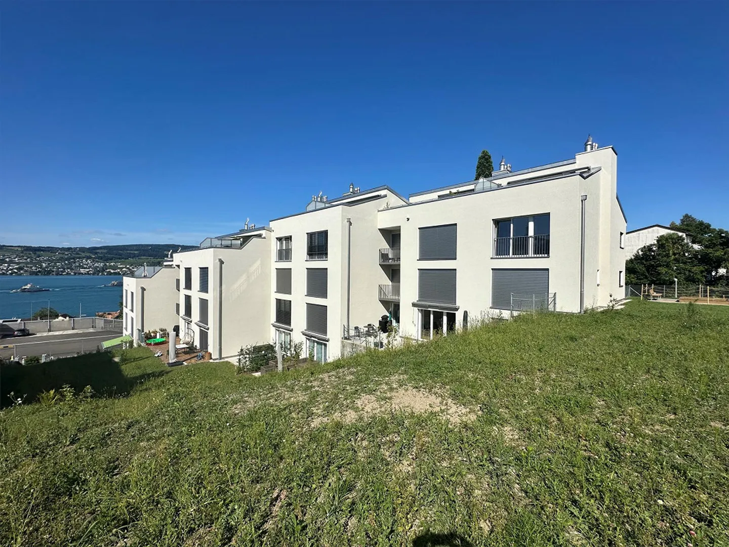 Oasis de bien-être fraîchement rénovée cherche de nouveaux locataires ! - Photo 1 sur 13