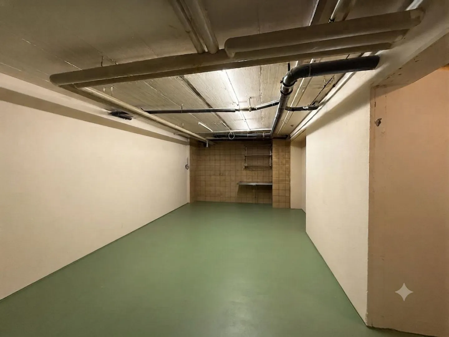 Beaucoup d'espace pour vos idées - 166 m² sur deux niveaux - Photo 4 sur 10