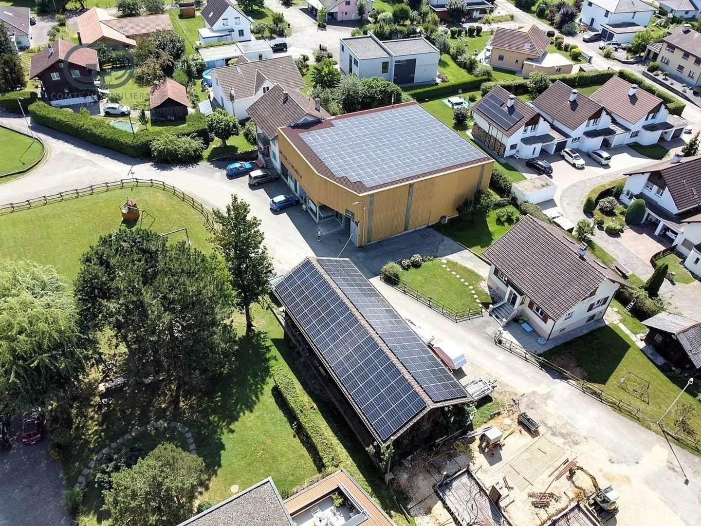 Spazio di stoccaggio di 370 m2 in affitto nel centro di Courgenay - Foto 1 di 7