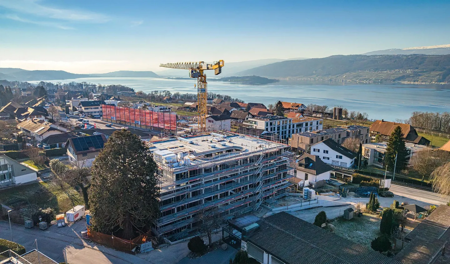 Architektonisches Juwel mit Seeblick - Foto 7 von 8