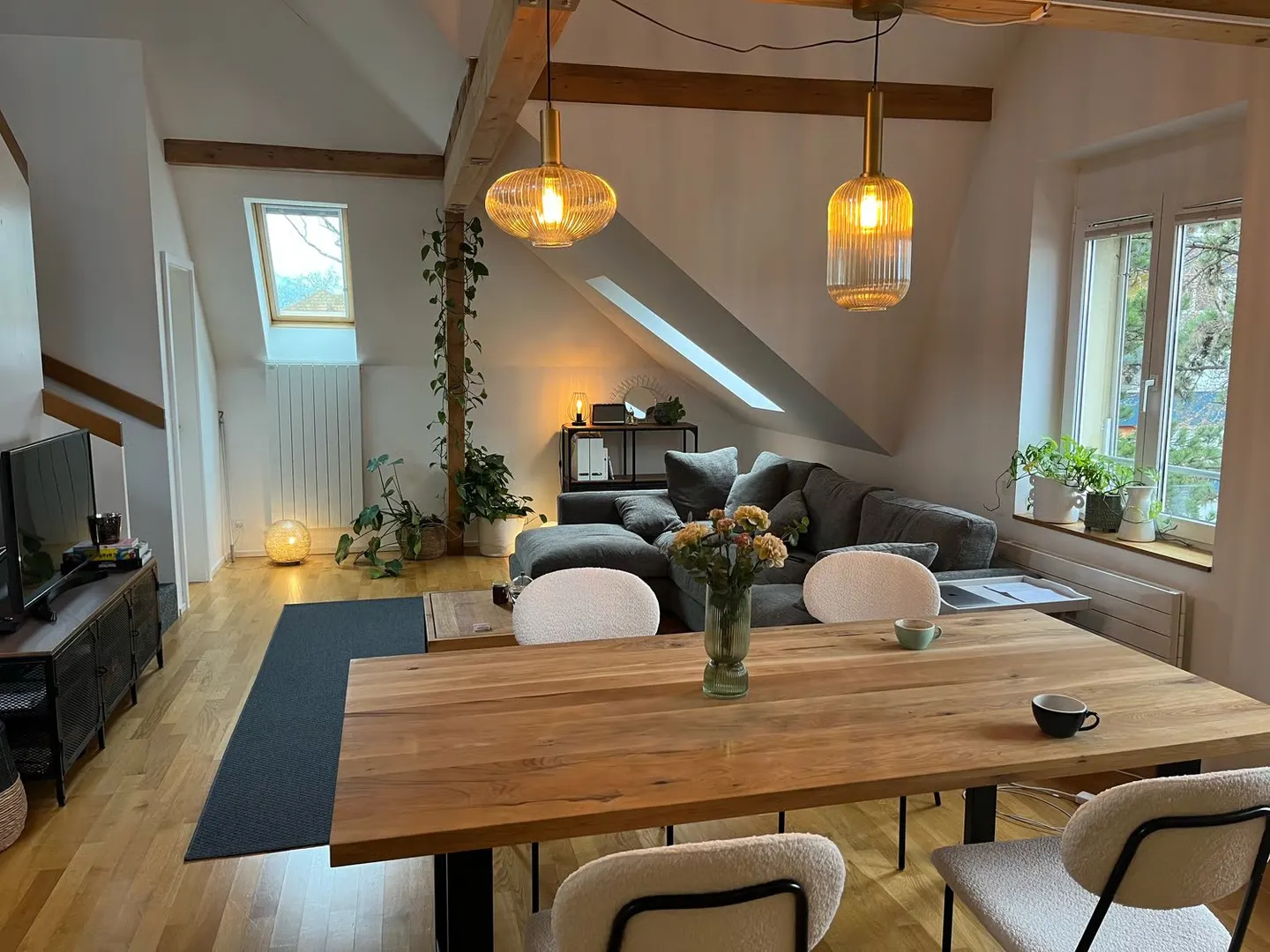 Modern 3.5 Room Attic Apartment with Gallery and Balcony - Photo 9 of 34
