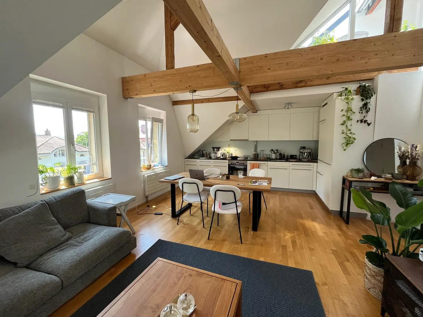 Modern 3.5 Room Attic Apartment with Gallery and Balcony - Photo 10 of 34