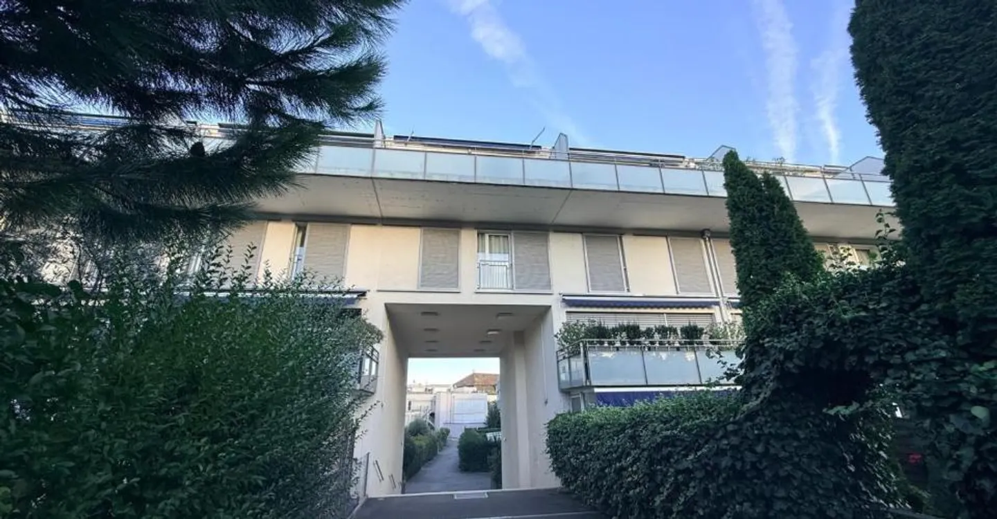 Indoor Parking - Versoix - Photo 2 of 3