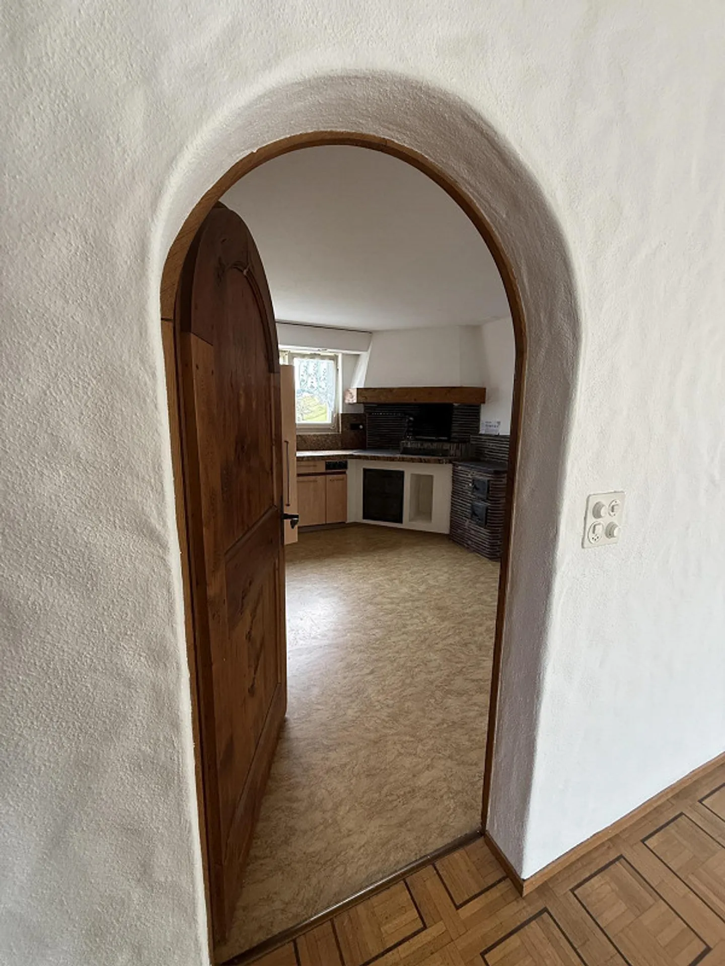 Charming 4-room apartment with fireplace in St. Gallen - Photo 9 of 26