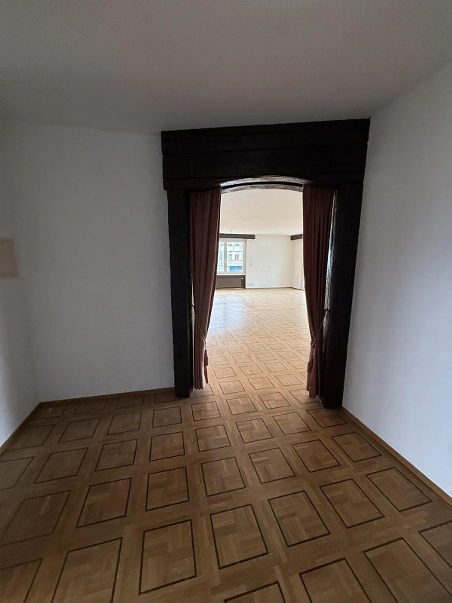 Charming 4-room apartment with fireplace in St. Gallen - Photo 11 of 26