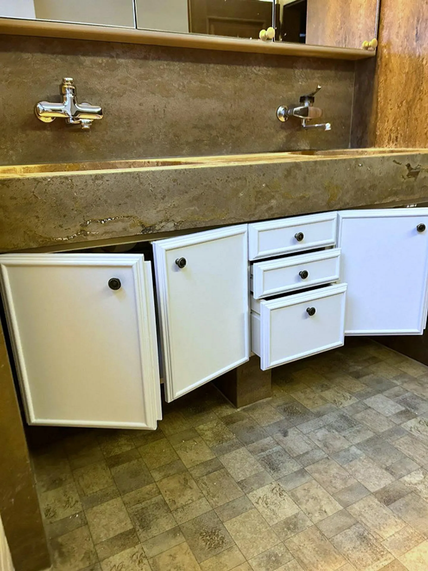 Charming 4-room apartment with fireplace in St. Gallen - Photo 24 of 26