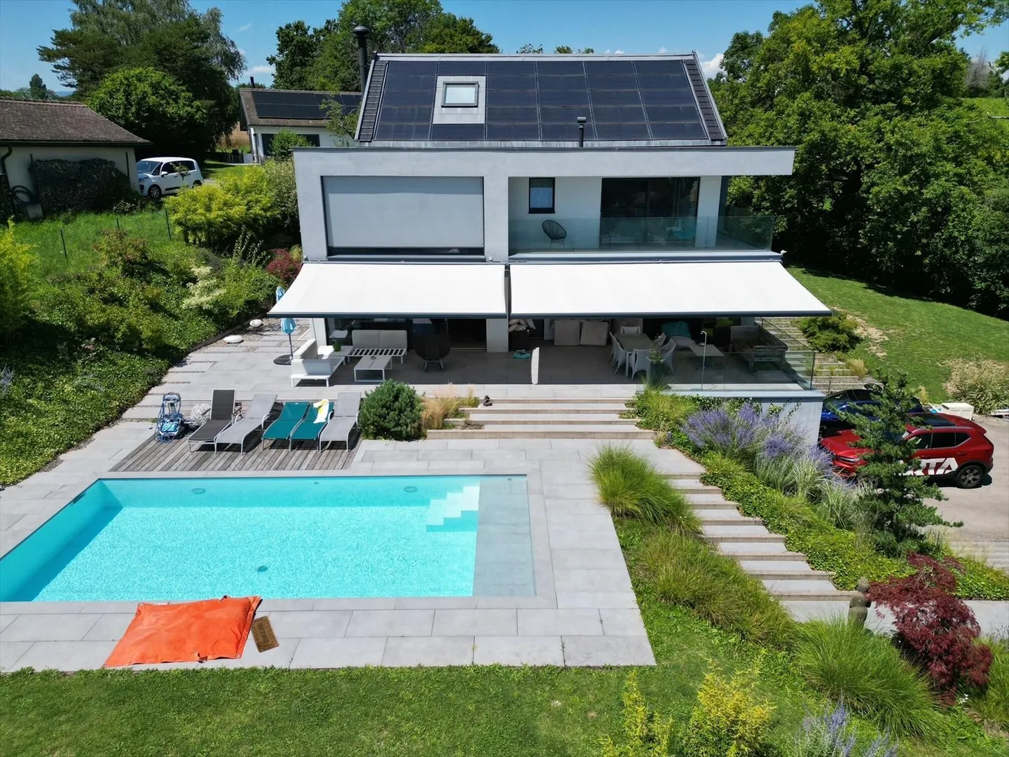 Luxusvilla mit Seeblick - Foto 2 von 13