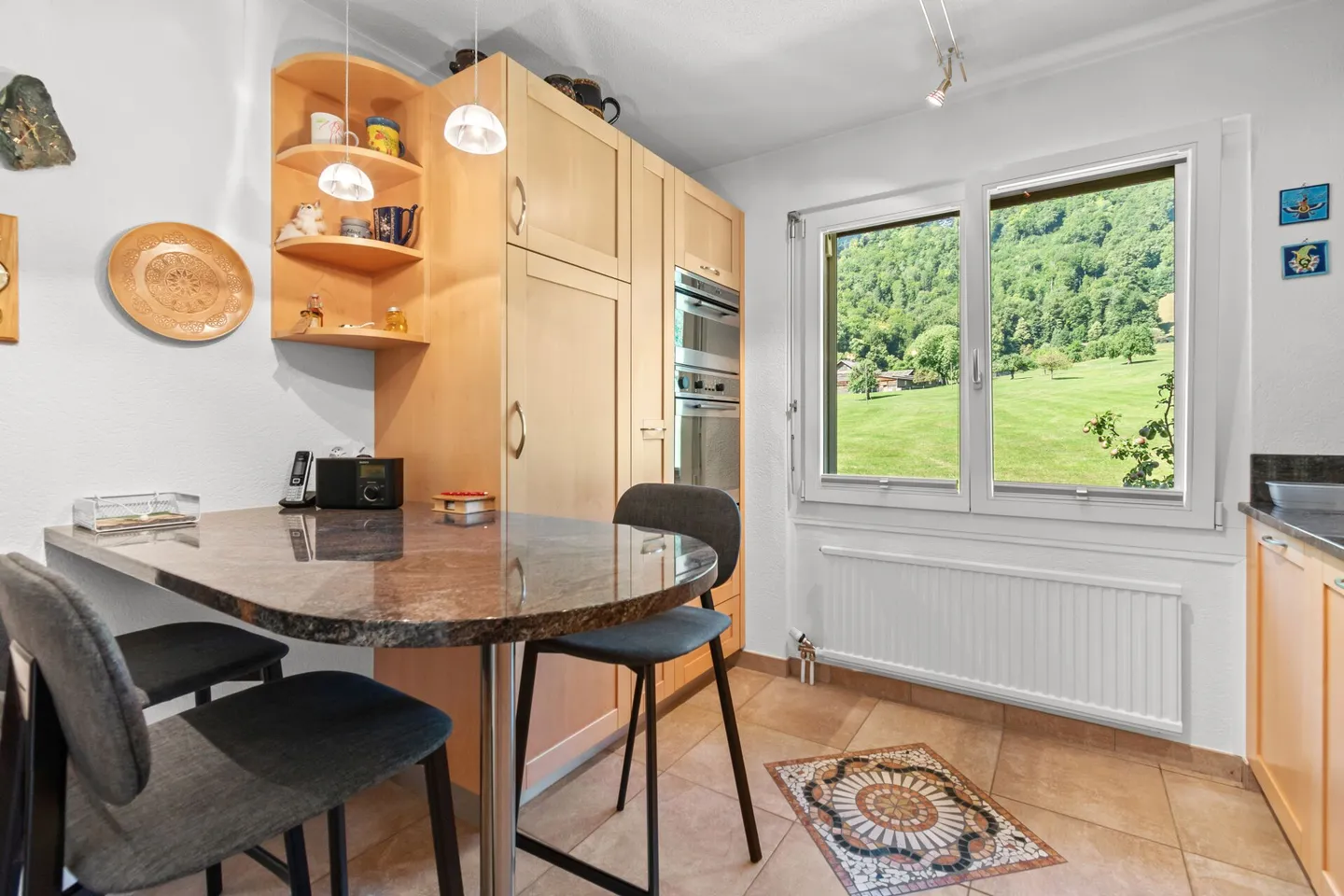 Paradis familial avec sauna, véranda et vue sur la verdure - Photo 6 sur 14