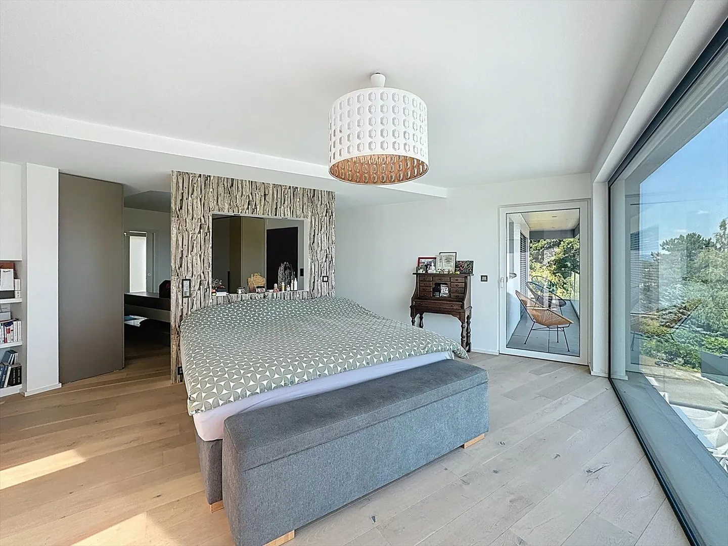 Luxusvilla mit Seeblick - Foto 8 von 13