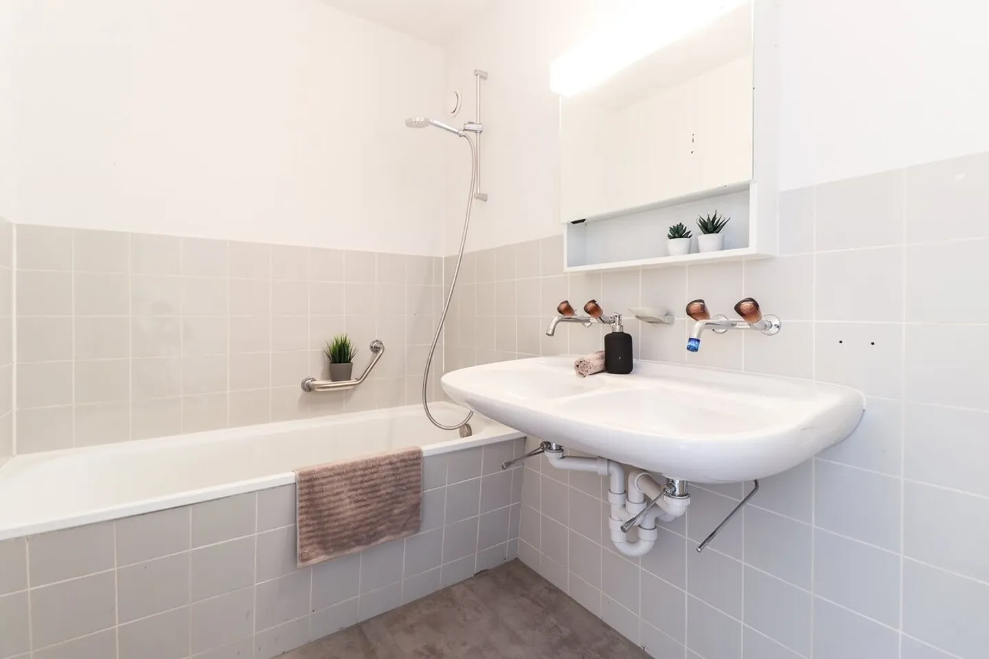 Appartamento soleggiato 3.5 a Köniz - Foto 2 di 7